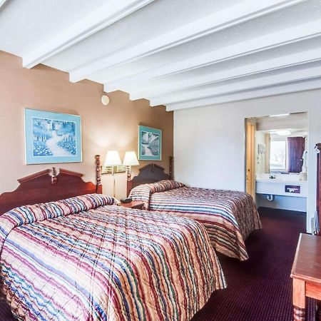 Rodeway Inn Galax Highway 58 Экстерьер фото