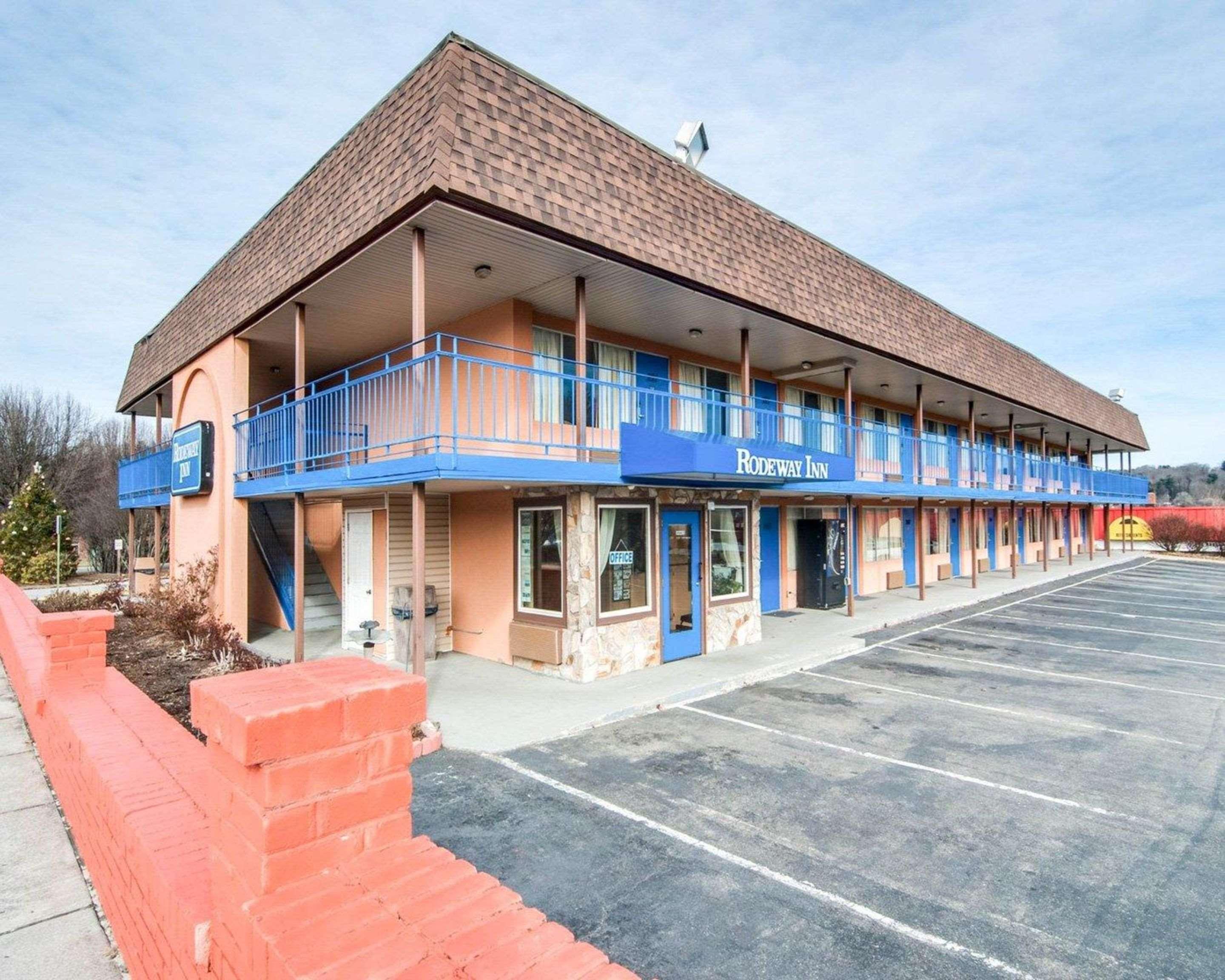 Rodeway Inn Galax Highway 58 Экстерьер фото