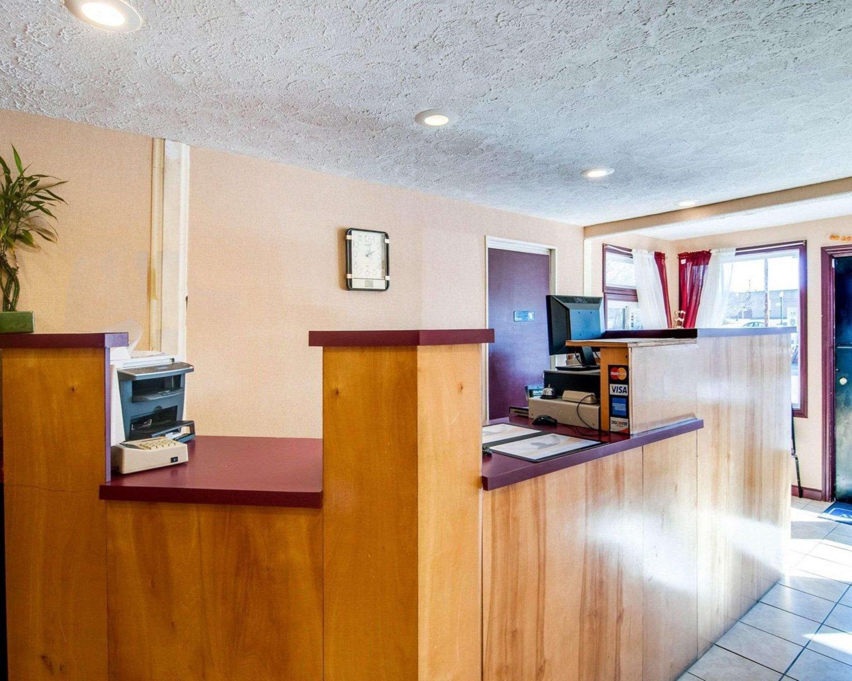 Rodeway Inn Galax Highway 58 Экстерьер фото