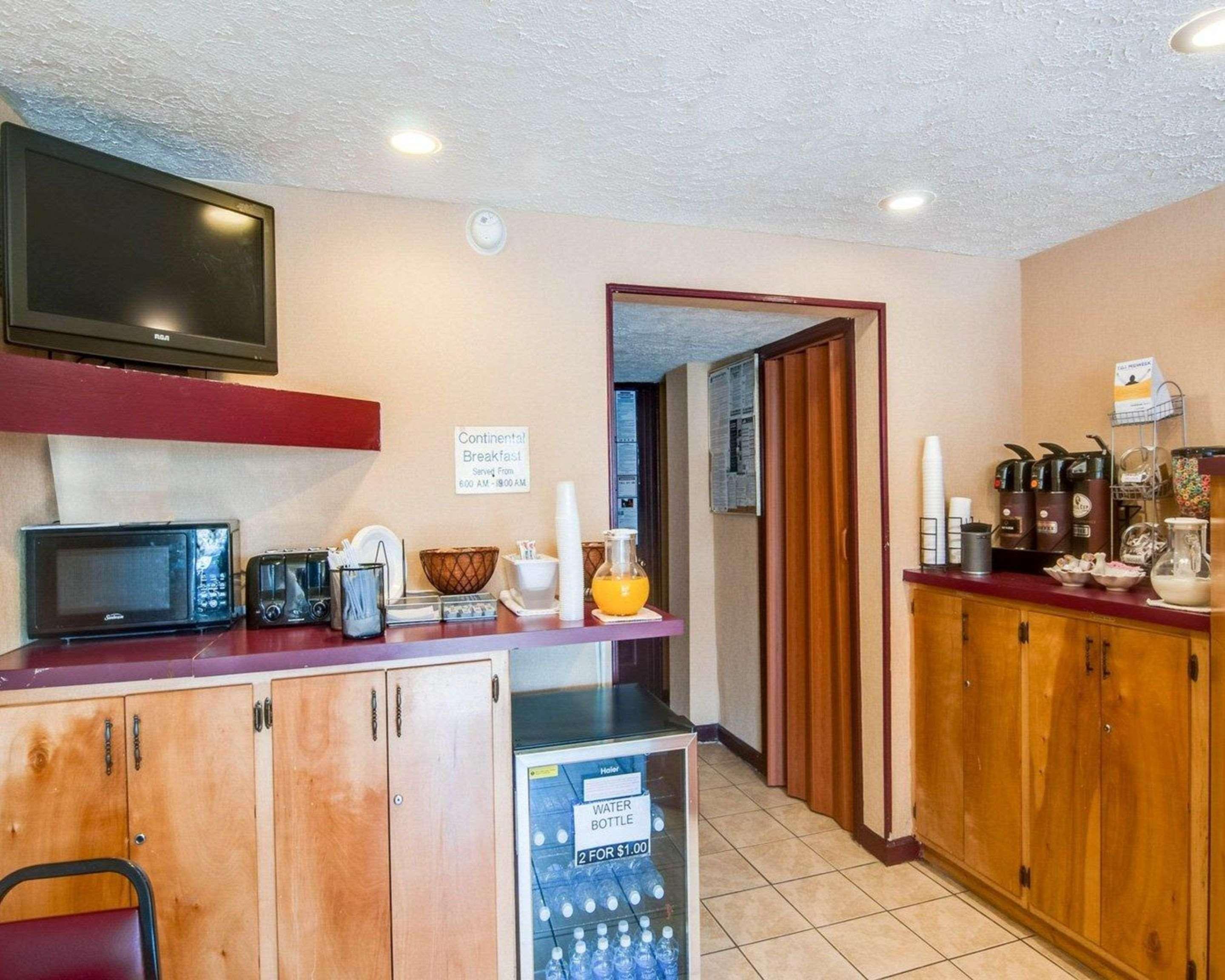 Rodeway Inn Galax Highway 58 Экстерьер фото